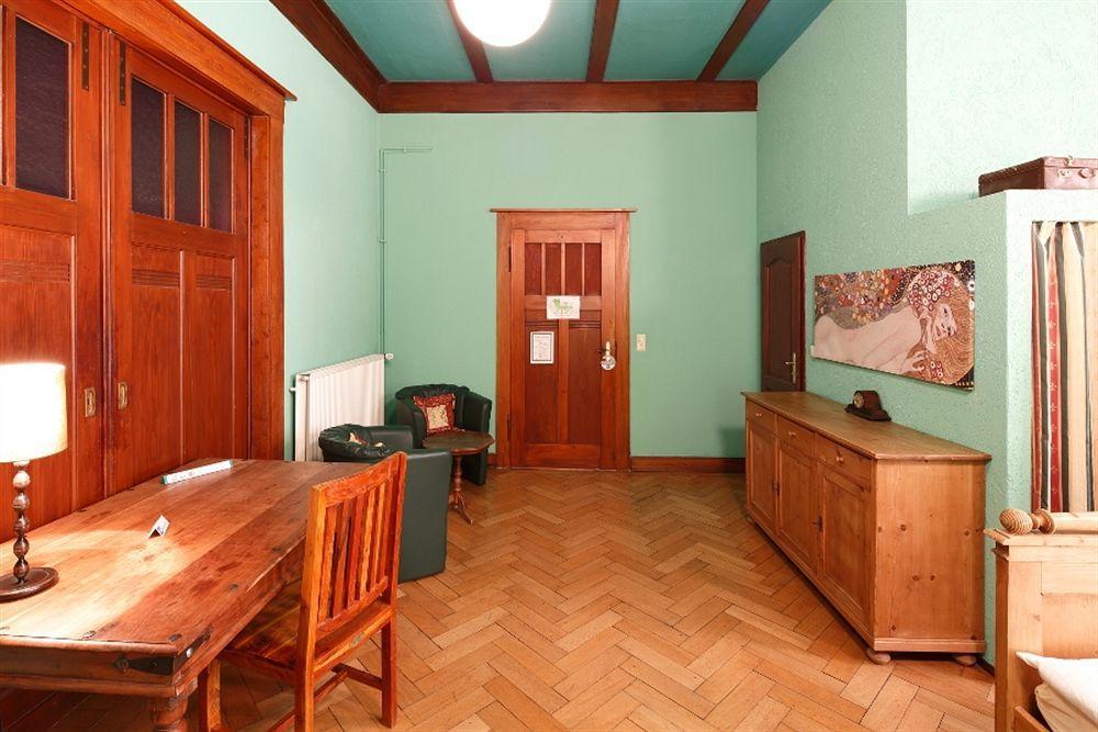 Avalon Bed & Breakfast Themen/- Nichtraucherhotel 하노버 외부 사진