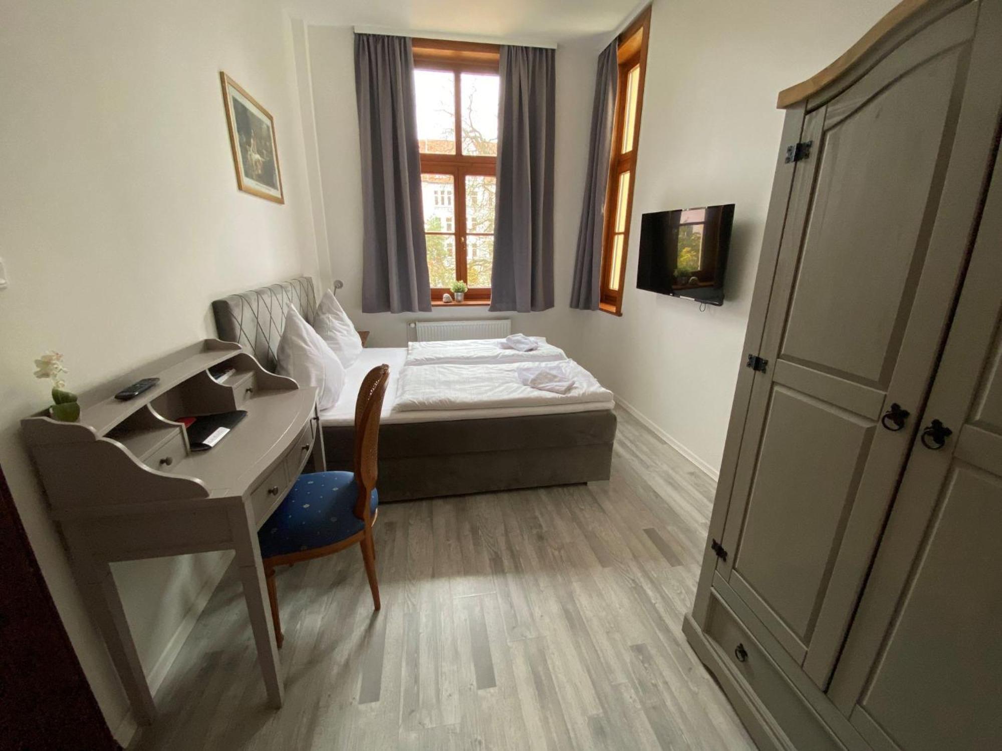 Avalon Bed & Breakfast Themen/- Nichtraucherhotel 하노버 외부 사진