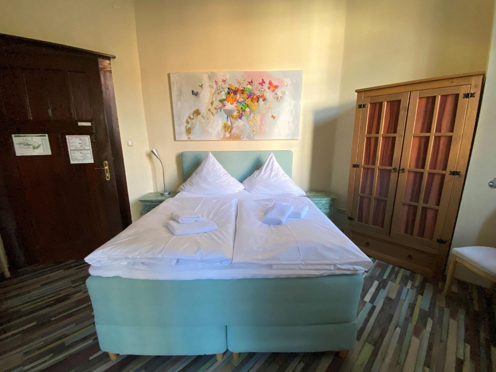 Avalon Bed & Breakfast Themen/- Nichtraucherhotel 하노버 외부 사진