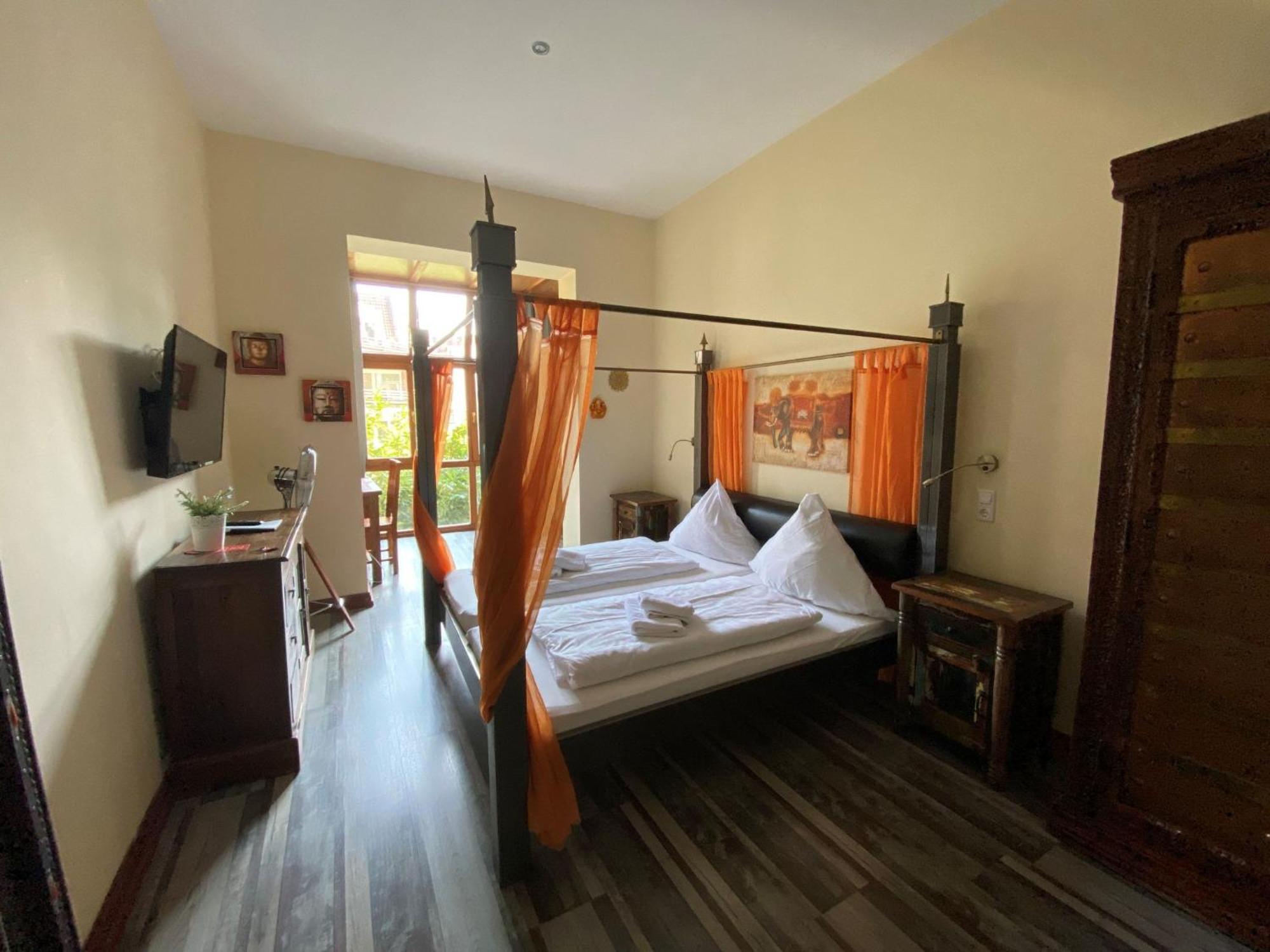 Avalon Bed & Breakfast Themen/- Nichtraucherhotel 하노버 외부 사진