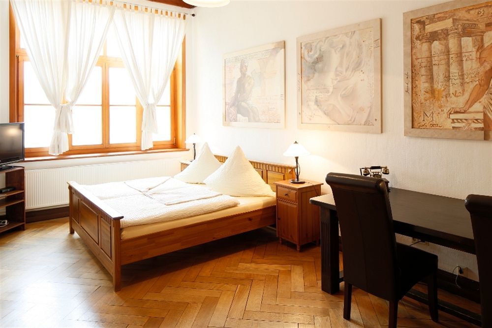 Avalon Bed & Breakfast Themen/- Nichtraucherhotel 하노버 외부 사진