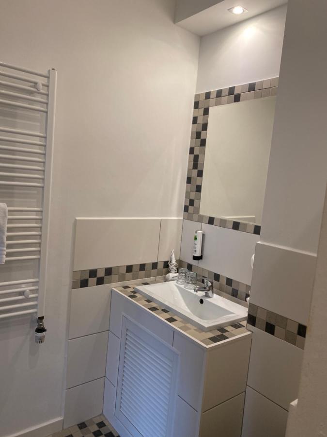 Avalon Bed & Breakfast Themen/- Nichtraucherhotel 하노버 외부 사진