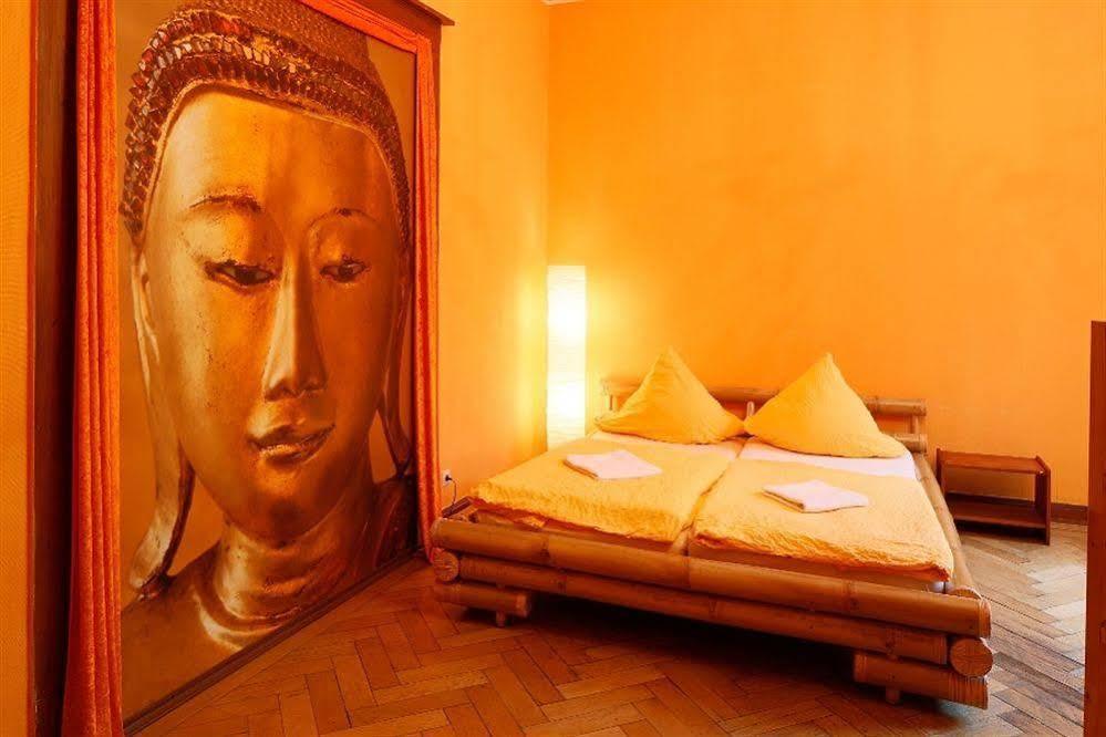 Avalon Bed & Breakfast Themen/- Nichtraucherhotel 하노버 외부 사진